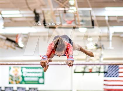 Thumbnail 1 in Sunflower League Meet photogallery.