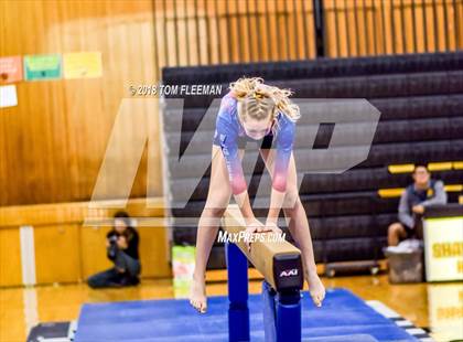 Thumbnail 2 in Sunflower League Meet photogallery.