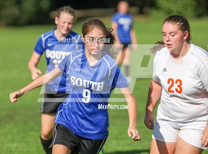 Thumbnail 1 in South Meford @ Roseburg photogallery.