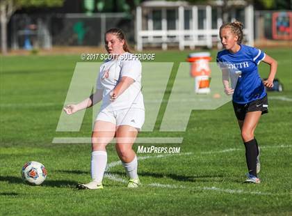 Thumbnail 3 in South Meford @ Roseburg photogallery.