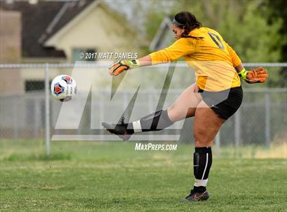 Thumbnail 2 in Cherry Creek @ Smoky Hill photogallery.