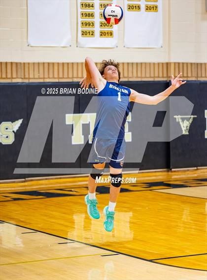 Thumbnail 3 in Lucy Beckham vs Socastee (Tri-Match at Socastee) photogallery.