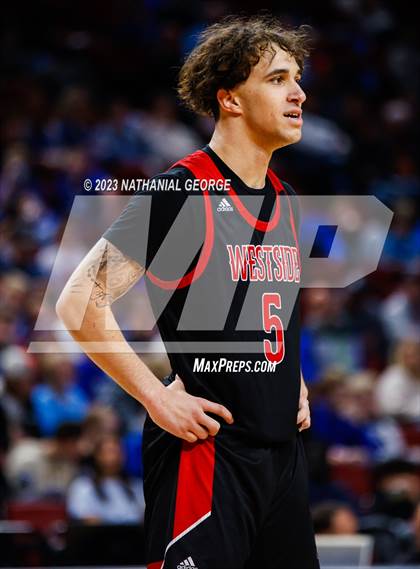 Thumbnail 3 in Lincoln East vs. Omaha Westside (NSAA Class A Quarterfinal) photogallery.