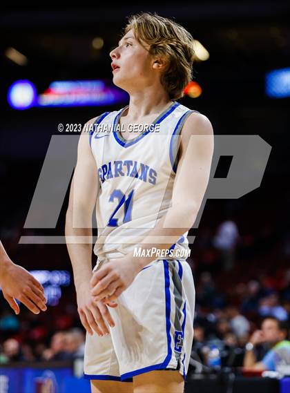 Thumbnail 1 in Lincoln East vs. Omaha Westside (NSAA Class A Quarterfinal) photogallery.