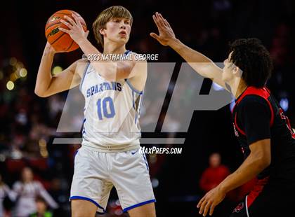 Thumbnail 2 in Lincoln East vs. Omaha Westside (NSAA Class A Quarterfinal) photogallery.