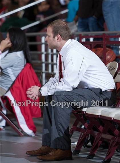 Thumbnail 1 in Fort Bend Hightower vs Fort Bend Travis (UIL 5A Regional Final) photogallery.