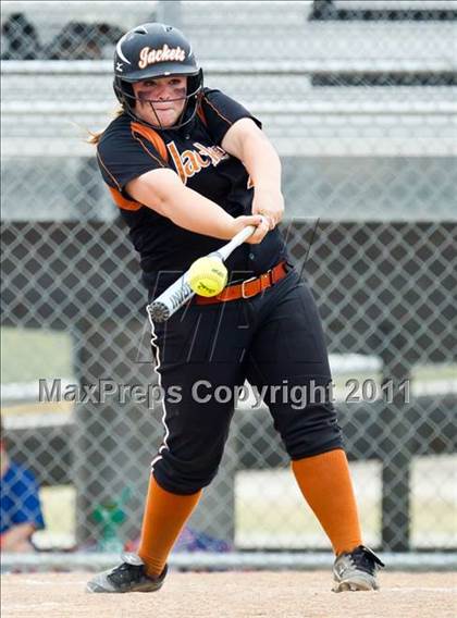 Thumbnail 1 in Alvin vs Fort Bend Clements (Region III Bi-District) photogallery.