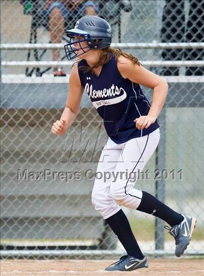 Thumbnail 3 in Alvin vs Fort Bend Clements (Region III Bi-District) photogallery.