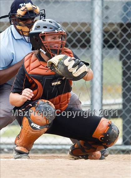 Thumbnail 1 in Alvin vs Fort Bend Clements (Region III Bi-District) photogallery.