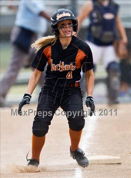 Thumbnail 1 in Alvin vs Fort Bend Clements (Region III Bi-District) photogallery.