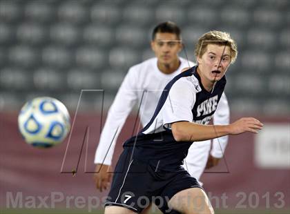 Thumbnail 1 in Pine Creek vs. Rock Canyon (CHSAA 5A Final) photogallery.