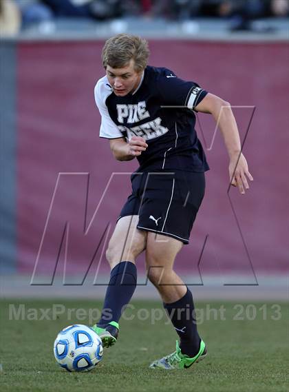 Thumbnail 1 in Pine Creek vs. Rock Canyon (CHSAA 5A Final) photogallery.