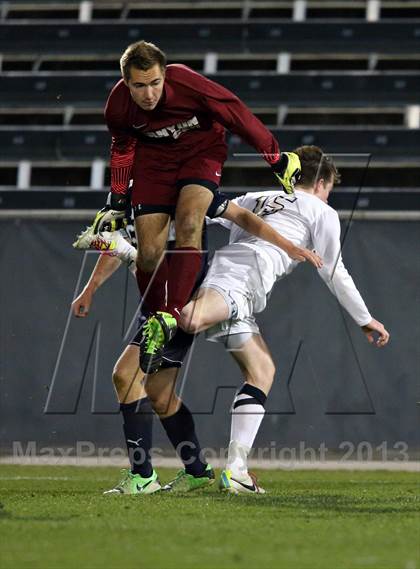 Thumbnail 2 in Pine Creek vs. Rock Canyon (CHSAA 5A Final) photogallery.