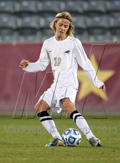 Thumbnail 1 in Pine Creek vs. Rock Canyon (CHSAA 5A Final) photogallery.