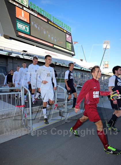 Thumbnail 1 in Pine Creek vs. Rock Canyon (CHSAA 5A Final) photogallery.