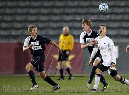 Thumbnail 3 in Pine Creek vs. Rock Canyon (CHSAA 5A Final) photogallery.