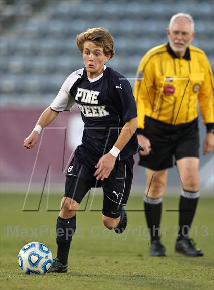 Thumbnail 2 in Pine Creek vs. Rock Canyon (CHSAA 5A Final) photogallery.