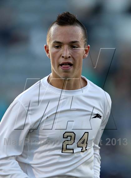 Thumbnail 3 in Pine Creek vs. Rock Canyon (CHSAA 5A Final) photogallery.