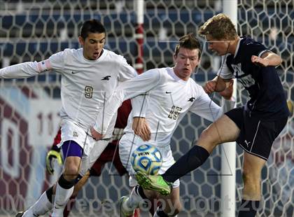 Thumbnail 2 in Pine Creek vs. Rock Canyon (CHSAA 5A Final) photogallery.