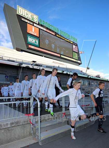 Thumbnail 3 in Pine Creek vs. Rock Canyon (CHSAA 5A Final) photogallery.