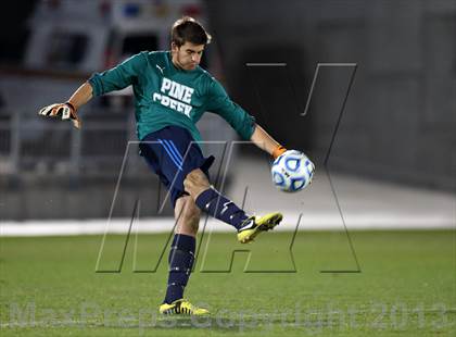 Thumbnail 3 in Pine Creek vs. Rock Canyon (CHSAA 5A Final) photogallery.