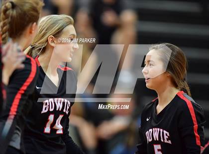 Thumbnail 3 in Bowie @ Vandegrift  photogallery.