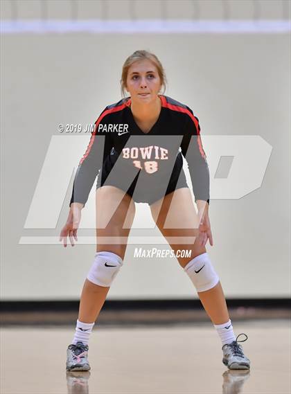 Thumbnail 2 in Bowie @ Vandegrift  photogallery.