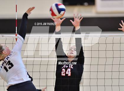 Thumbnail 3 in Bowie @ Vandegrift  photogallery.