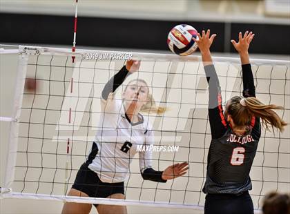 Thumbnail 2 in Bowie @ Vandegrift  photogallery.
