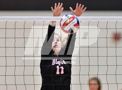 Thumbnail 1 in Bowie @ Vandegrift  photogallery.