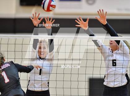 Thumbnail 2 in Bowie @ Vandegrift  photogallery.