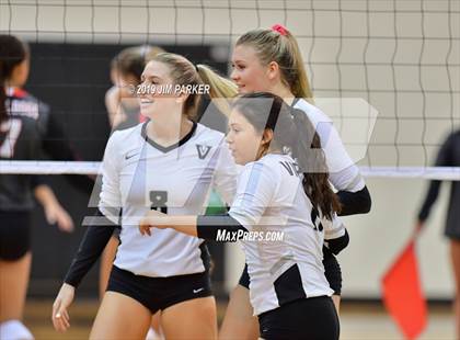 Thumbnail 3 in Bowie @ Vandegrift  photogallery.