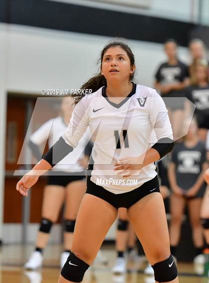 Thumbnail 1 in Bowie @ Vandegrift  photogallery.