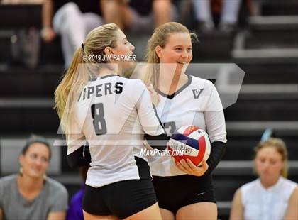 Thumbnail 1 in Bowie @ Vandegrift  photogallery.