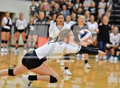 Thumbnail 3 in Bowie @ Vandegrift  photogallery.