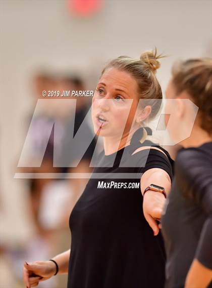 Thumbnail 2 in Bowie @ Vandegrift  photogallery.