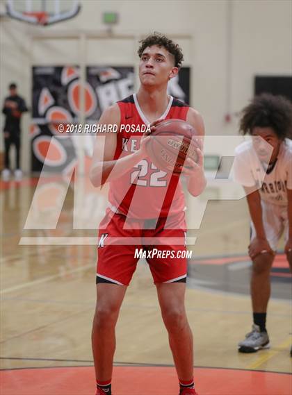Thumbnail 3 in Kerman vs. Fresno photogallery.