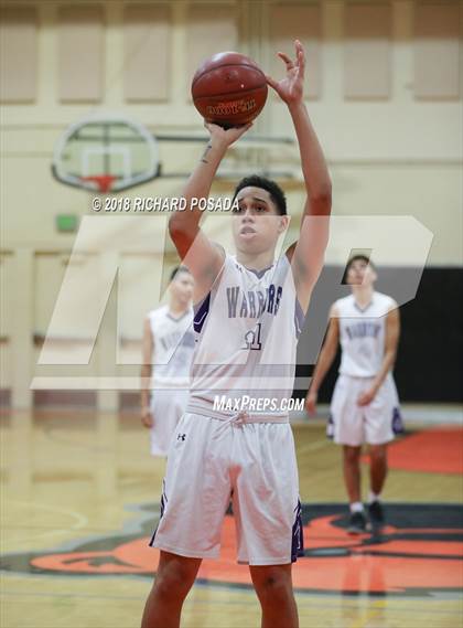 Thumbnail 3 in Kerman vs. Fresno photogallery.