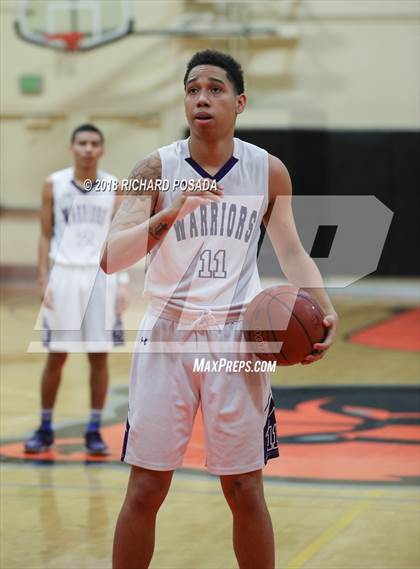 Thumbnail 2 in Kerman vs. Fresno photogallery.