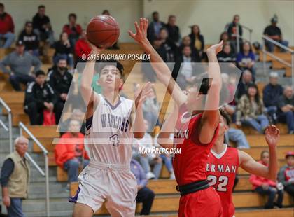 Thumbnail 1 in Kerman vs. Fresno photogallery.