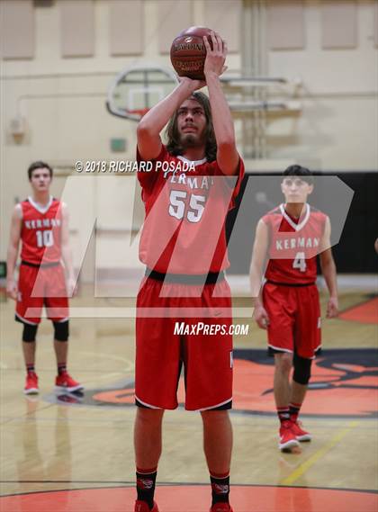 Thumbnail 3 in Kerman vs. Fresno photogallery.
