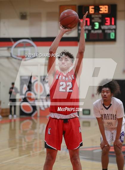 Thumbnail 3 in Kerman vs. Fresno photogallery.
