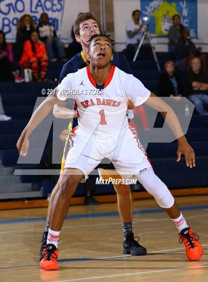 Thumbnail 3 in Redondo Union vs. Millikan (MLK Day Showdown) photogallery.