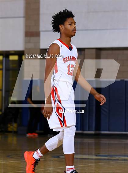 Thumbnail 2 in Redondo Union vs. Millikan (MLK Day Showdown) photogallery.