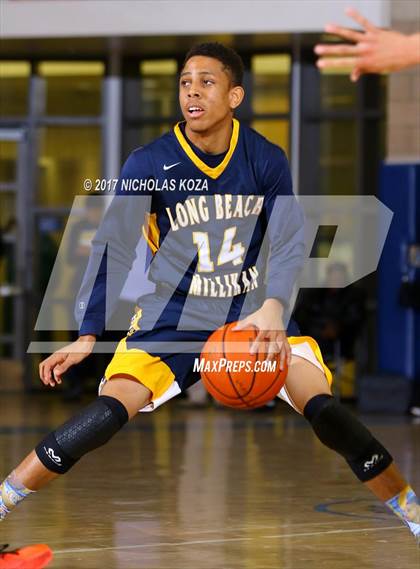 Thumbnail 1 in Redondo Union vs. Millikan (MLK Day Showdown) photogallery.