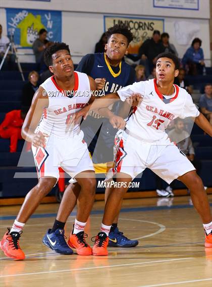 Thumbnail 2 in Redondo Union vs. Millikan (MLK Day Showdown) photogallery.