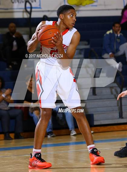 Thumbnail 3 in Redondo Union vs. Millikan (MLK Day Showdown) photogallery.