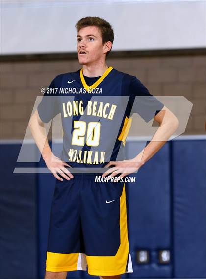 Thumbnail 1 in Redondo Union vs. Millikan (MLK Day Showdown) photogallery.