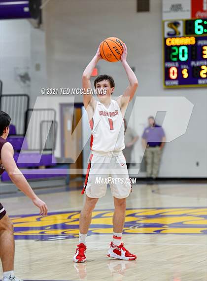 Thumbnail 1 in Glen Rose vs Perryville (Fountain Lake Christmas Classsic) photogallery.