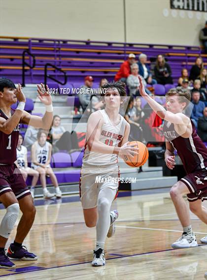 Thumbnail 1 in Glen Rose vs Perryville (Fountain Lake Christmas Classsic) photogallery.